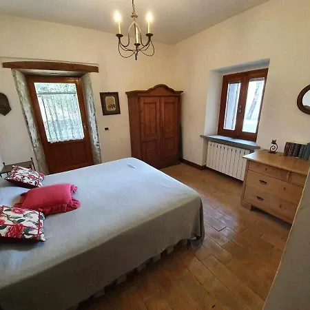 Holiday home Casale Dei Puppi Bellissima Casa Rustica San Venanzo